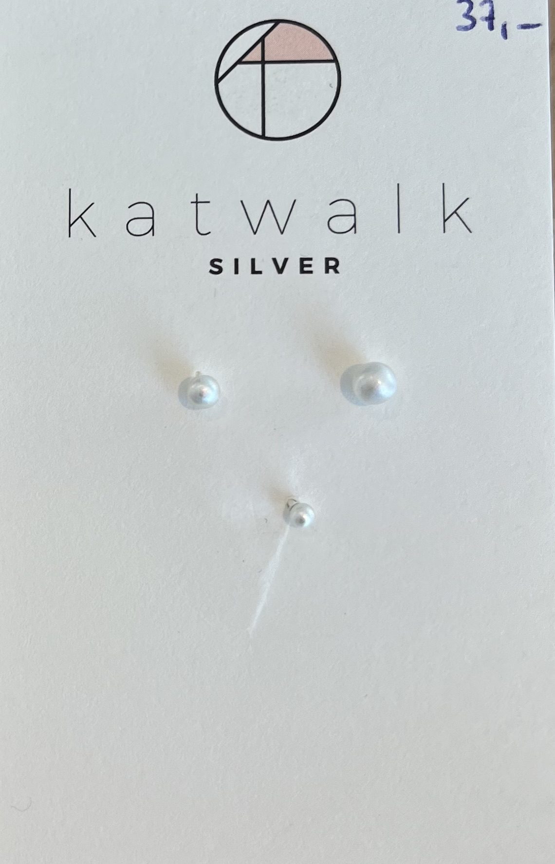 Zilveren oorringen van Katwalk Silver.